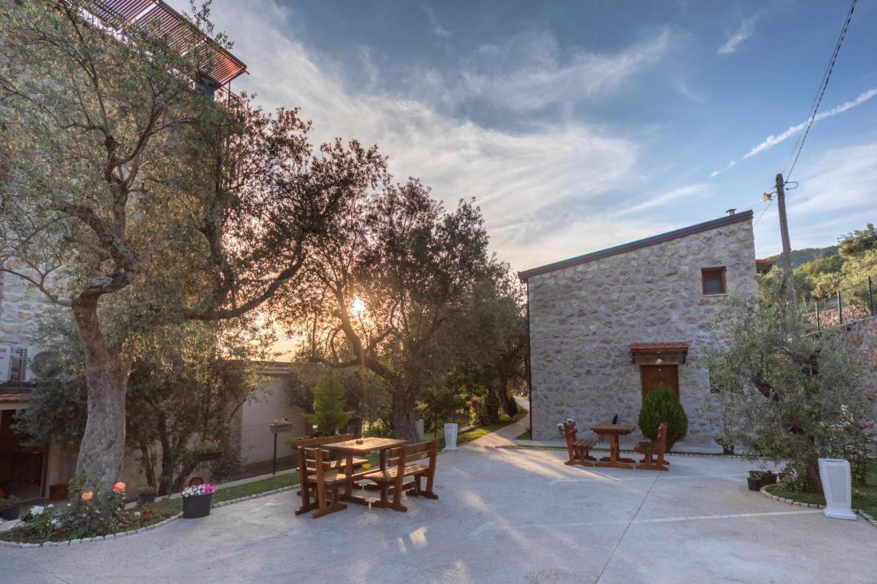 Apart & Spa Beganovic Dobra Voda Esterno foto